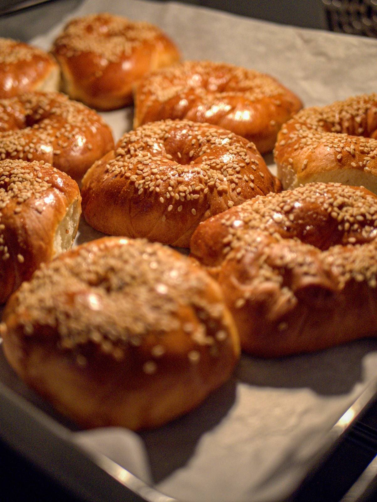 τσουρεκάκια